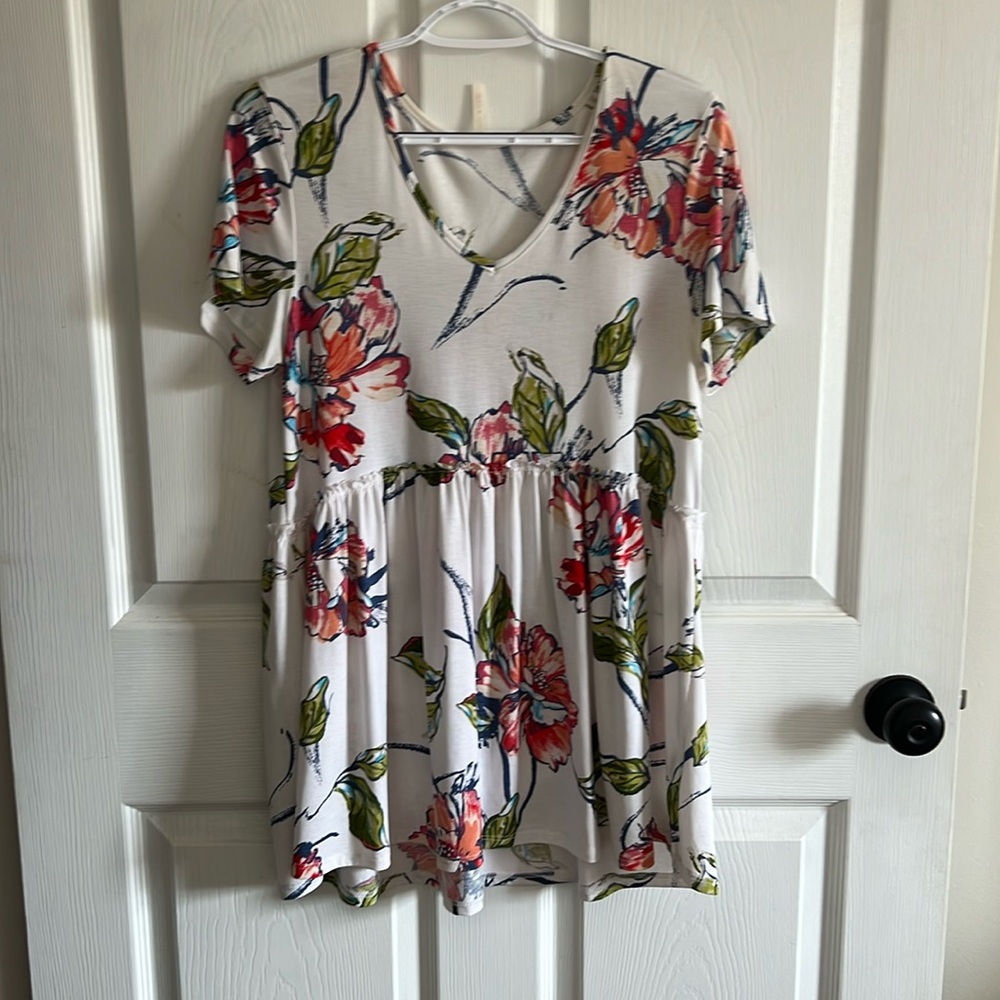 Floral print top